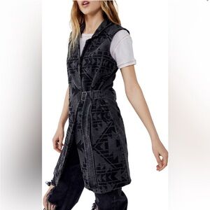 Free people small denim Grey and black  geometric long line print vest 34"
